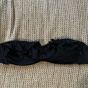 Ruffled bikini top